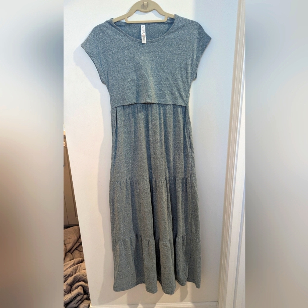 Latched Mama Tiered Midi/Maxi Dress Size XXS